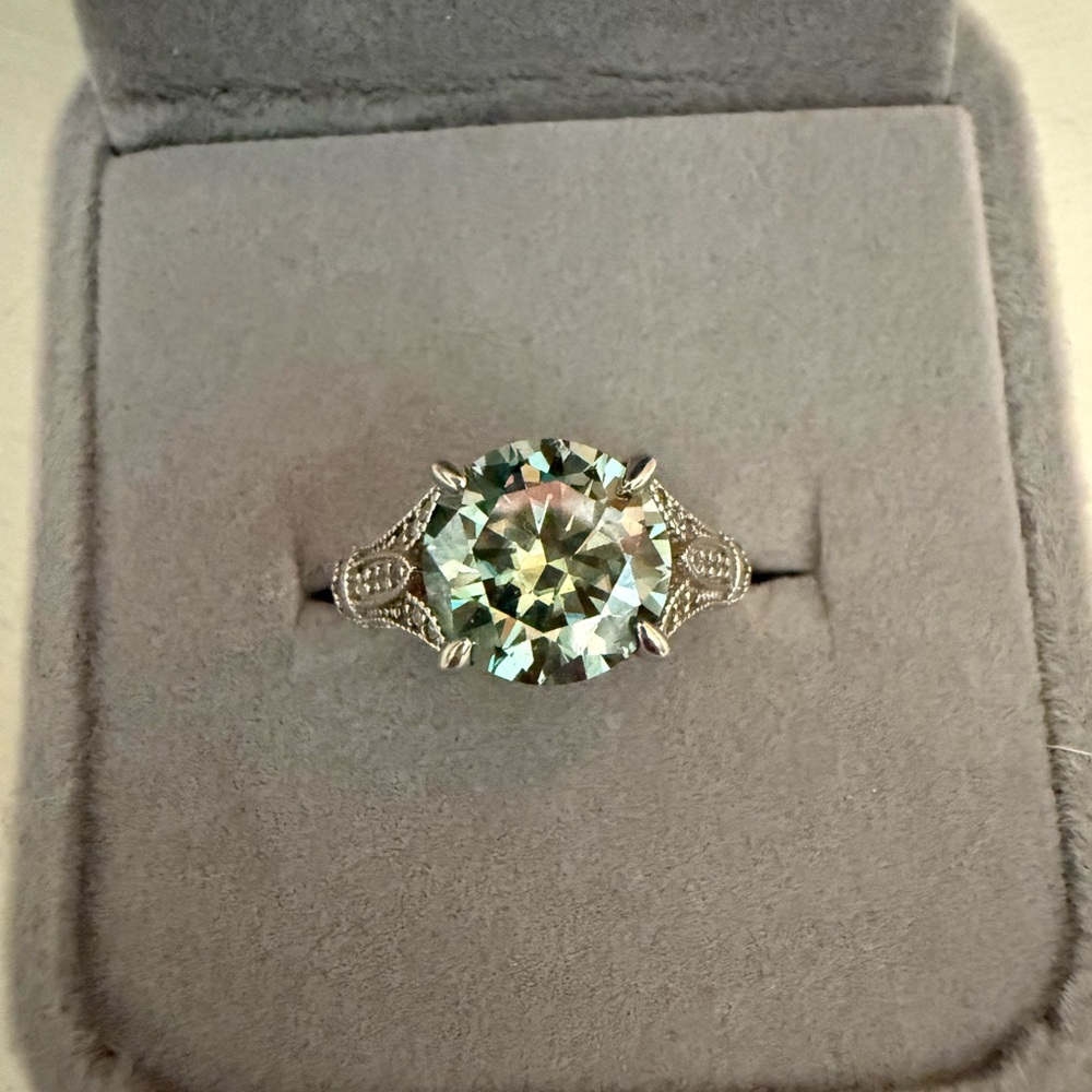 3 carat Ring with Green Moissanite